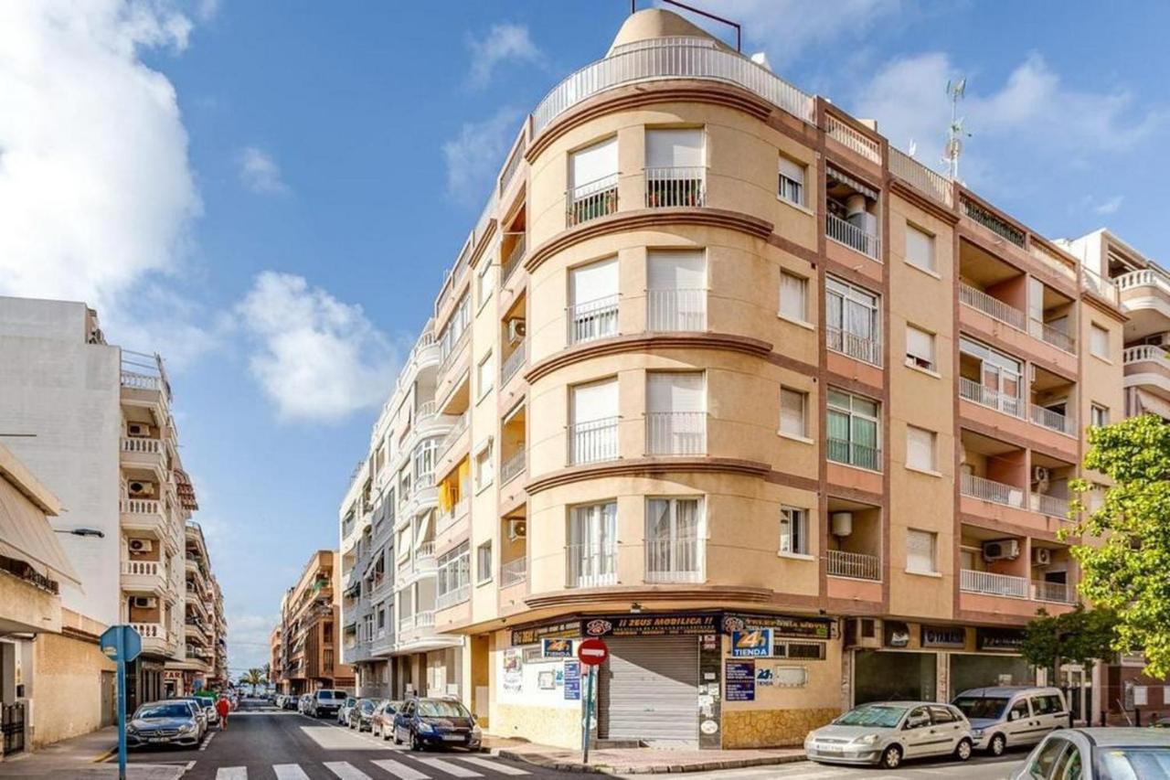 Isamar Apartamento Playa Del Cura Torrevieja Luaran gambar