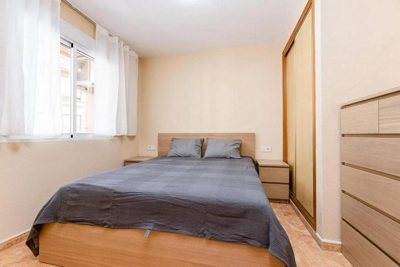Isamar Apartamento Playa Del Cura Torrevieja Luaran gambar