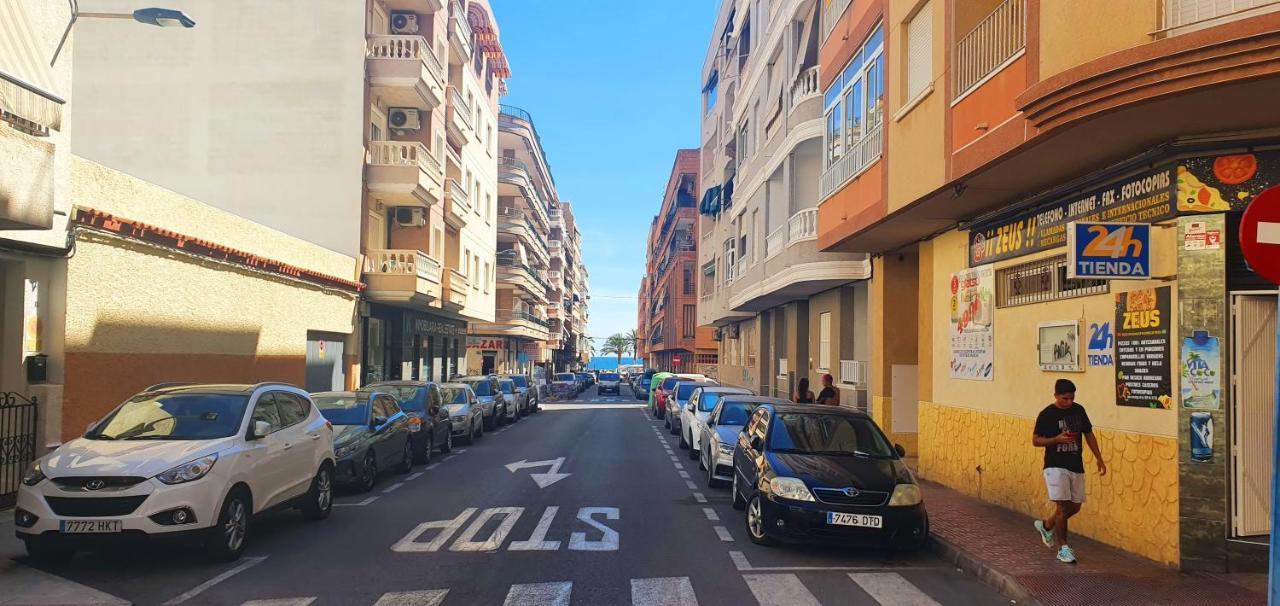 Isamar Apartamento Playa Del Cura Torrevieja Luaran gambar