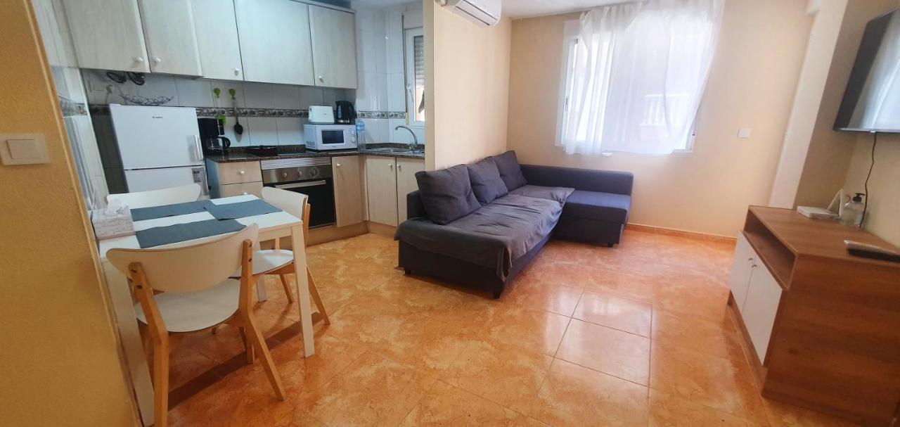 Isamar Apartamento Playa Del Cura Torrevieja Luaran gambar